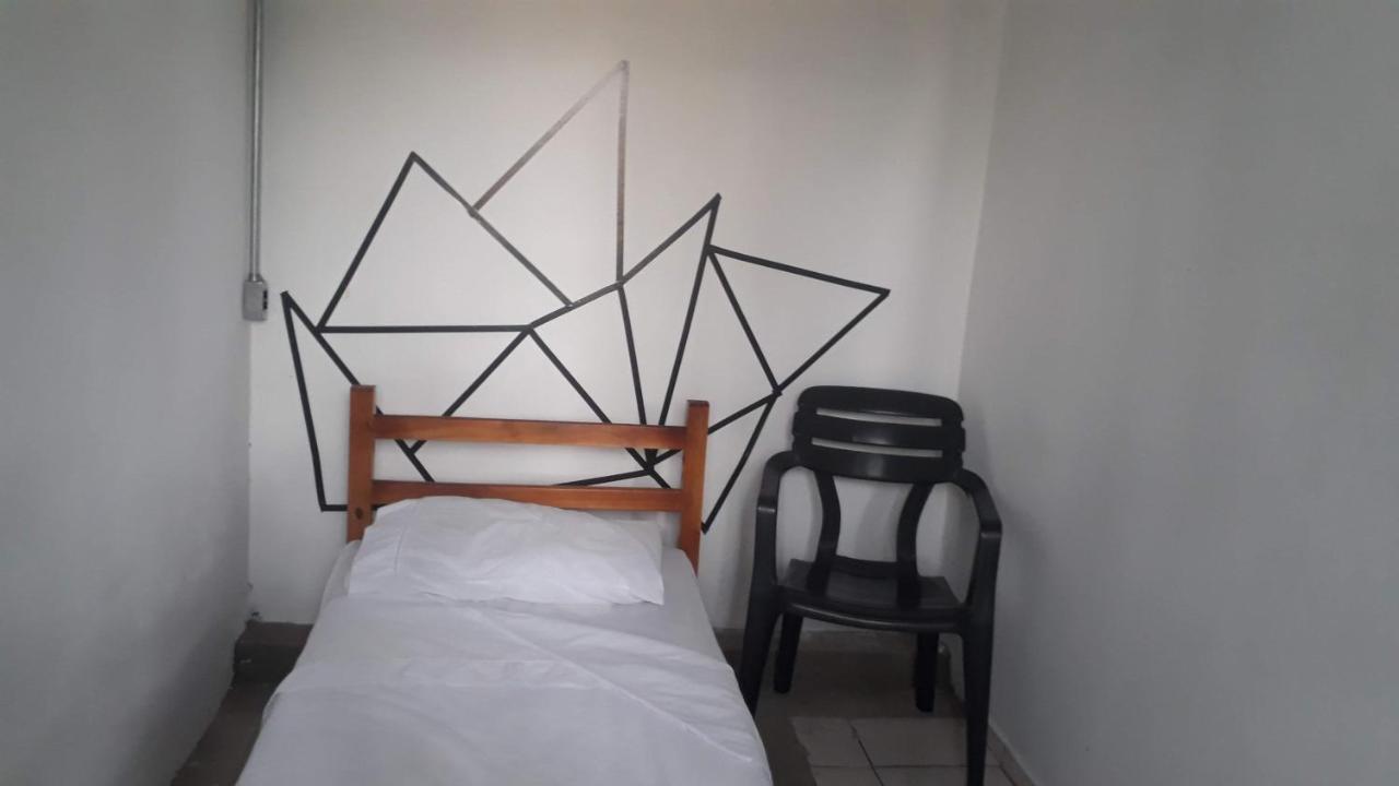 Hola Hostel Faria Lima São Paulo Buitenkant foto